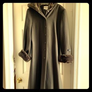 Stunning Long Winter Wool Coat